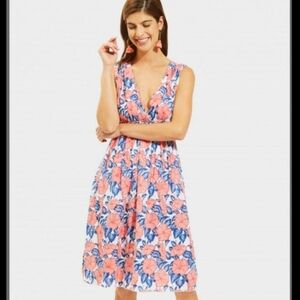 Roller Rabbit | White with Orange and Blue Hibiscus Print Knee-Length Dres…